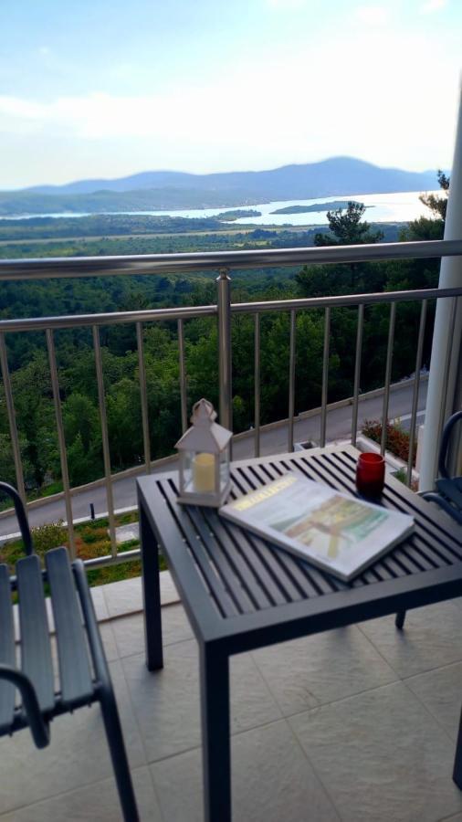 Cozy Apartments With Pool And Splendid Seaview Kavač Exterior foto